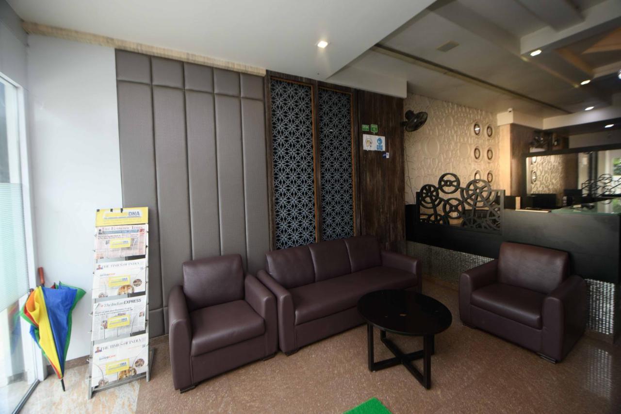 Nimantran Hotell Navi Mumbai Eksteriør bilde