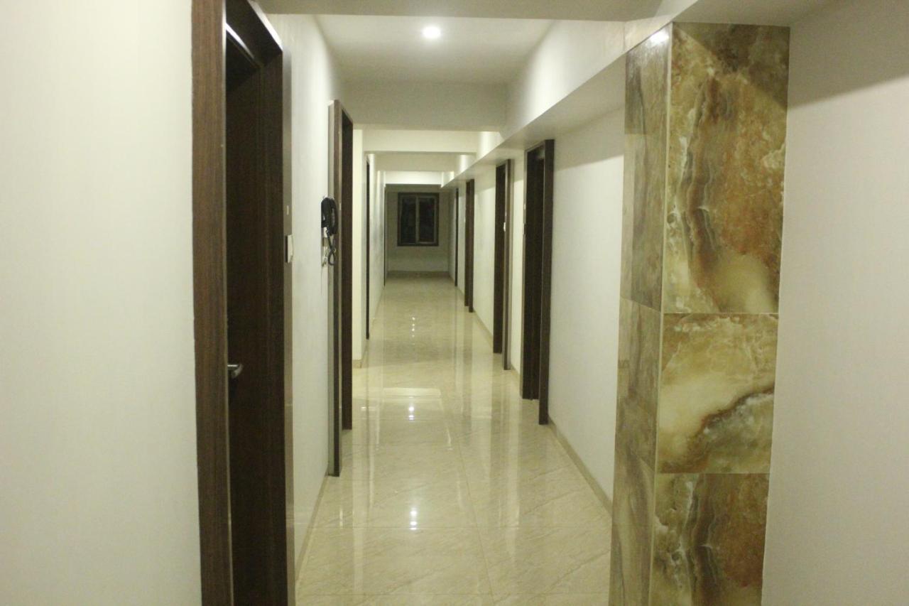 Nimantran Hotell Navi Mumbai Eksteriør bilde